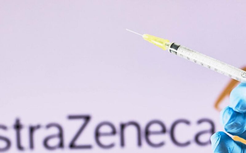 AstraZeneca od vakcina prihodovala četiri milijarde dolara