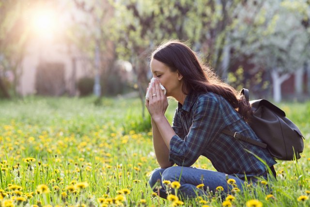 Tri jednostavna načina da ublažite prolećnu alergiju