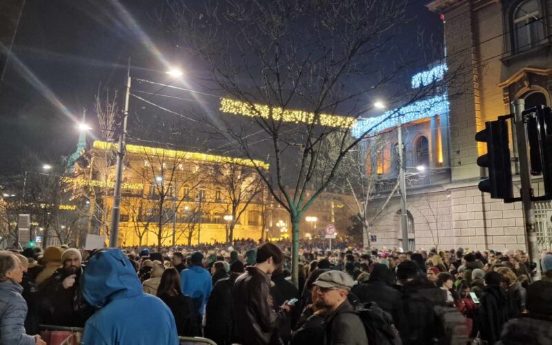 Institut za slavistiku Ruske akademije nauka: Protesti u Beogradu sve dok Vučić ne prizna „Kosovo“