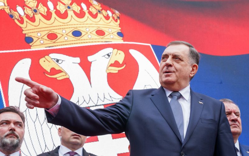 Tužilaštvo BiH izdalo naredbu za privođenje Dodika, Viškovića i Stevandića