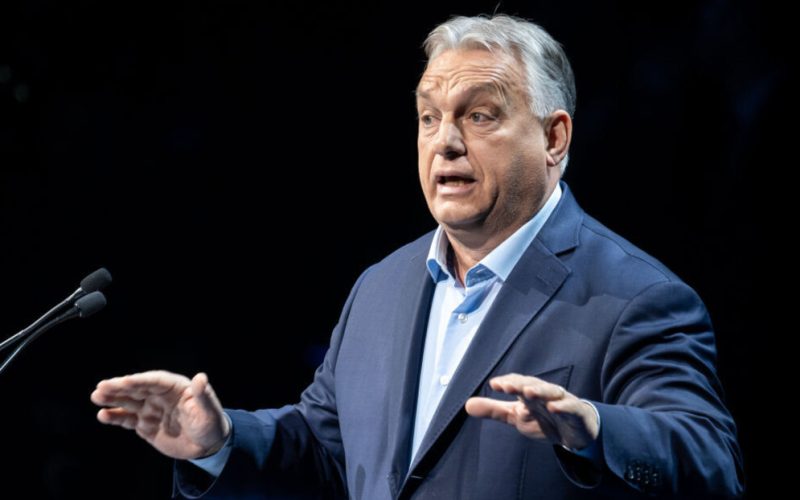 Orban: Vreme je da se eliminiše NVO „armija iz senke“
