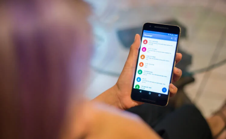 Život u matrici: Šta se krije iza glasnih izjava „eksperata“ na internetu