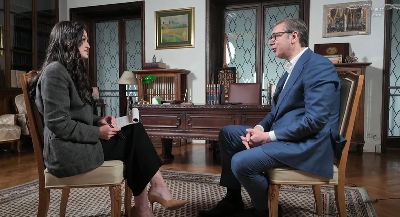 „SVE ŠTO SU RADILI PROTIV TRAMPA, SAD RADE PROTIV MENE!“ Evo šta je Vučić poručio Amerikancima koji prate situaciju u Srbiji (VIDEO)