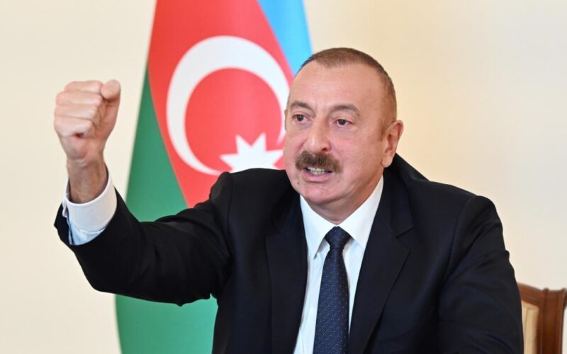 Alijev: Azerbejdžan mora ostati u stalnoj vojnoj pripravnosti